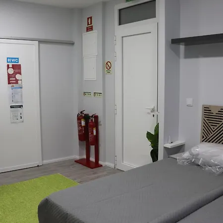 Safety House Rua Direita